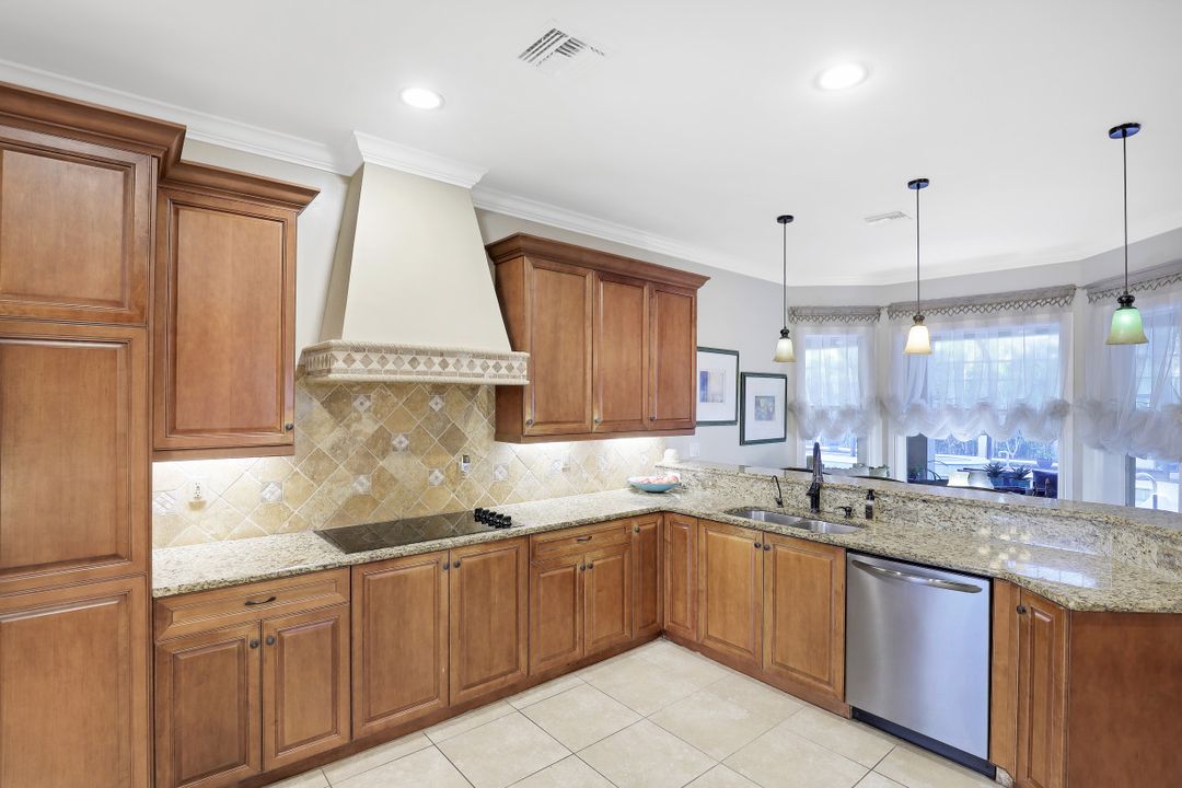 5667 Winkler Rd, Fort Myers, FL 33919