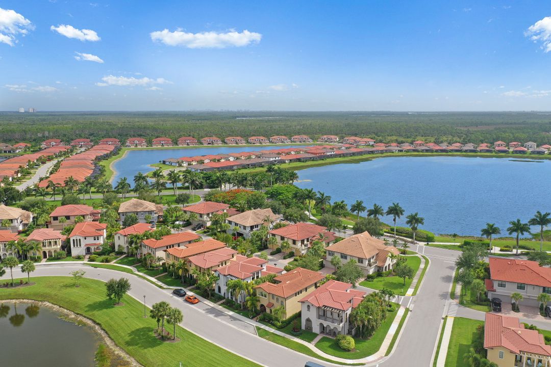 1300 Kendari Terrace, Naples, FL 34113