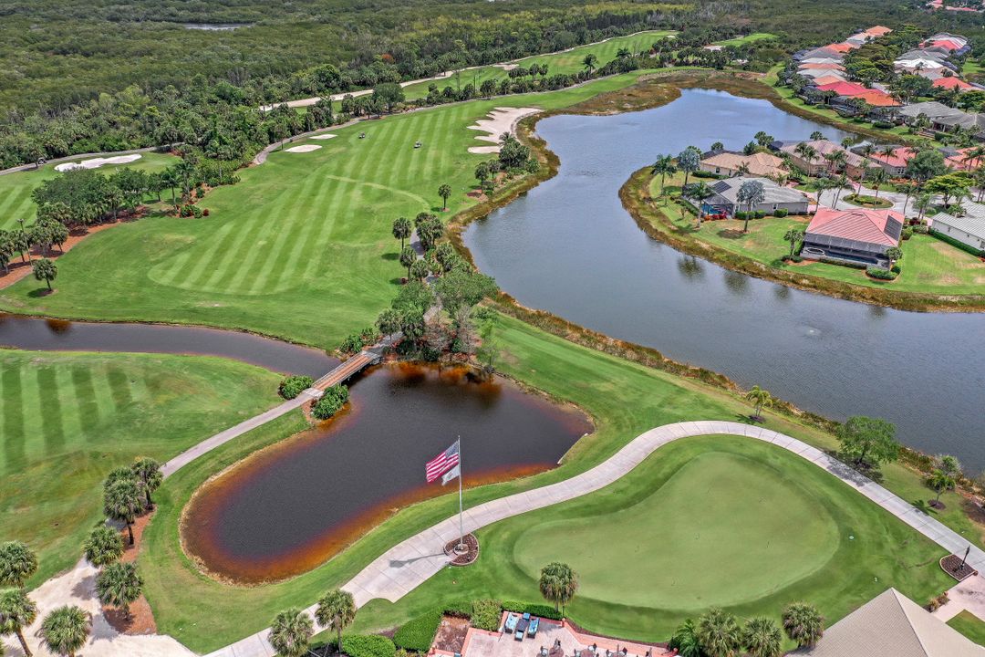 8902 Dartmoor Way, Fort Myers, FL 33908