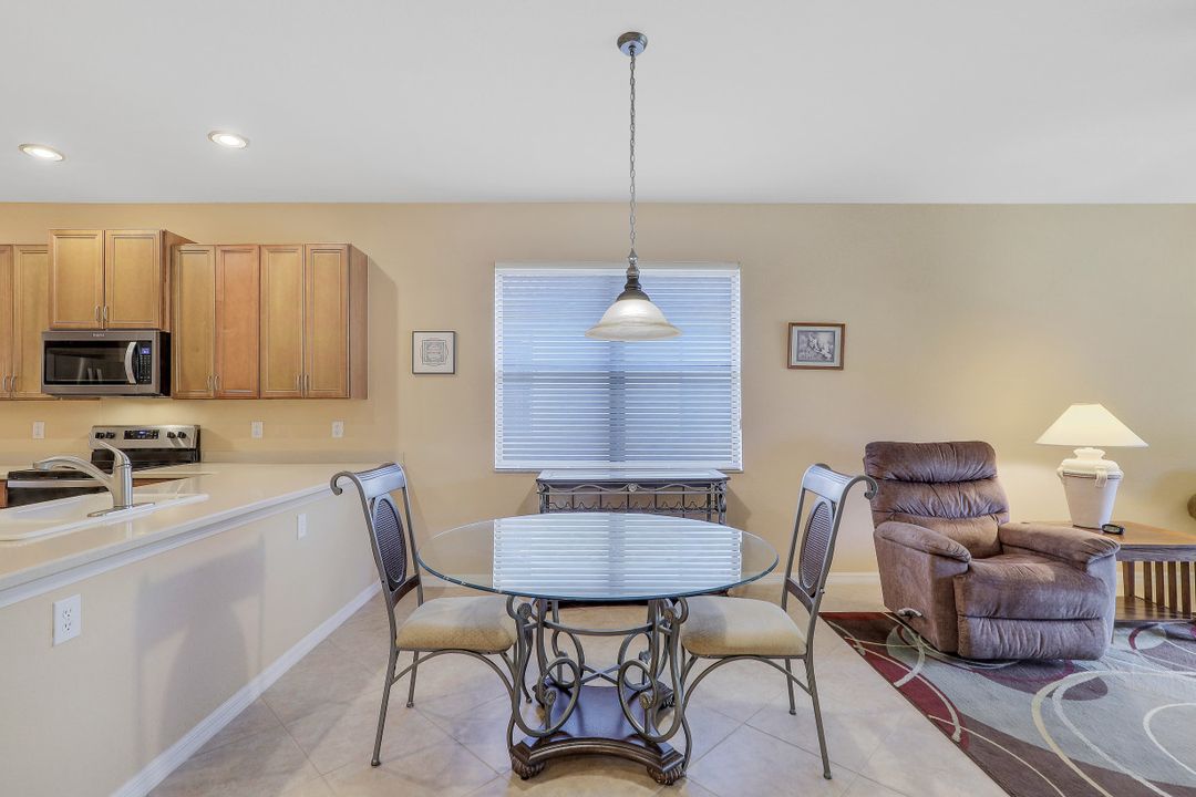 12168 Country Day Cir, Fort Myers, FL 33913