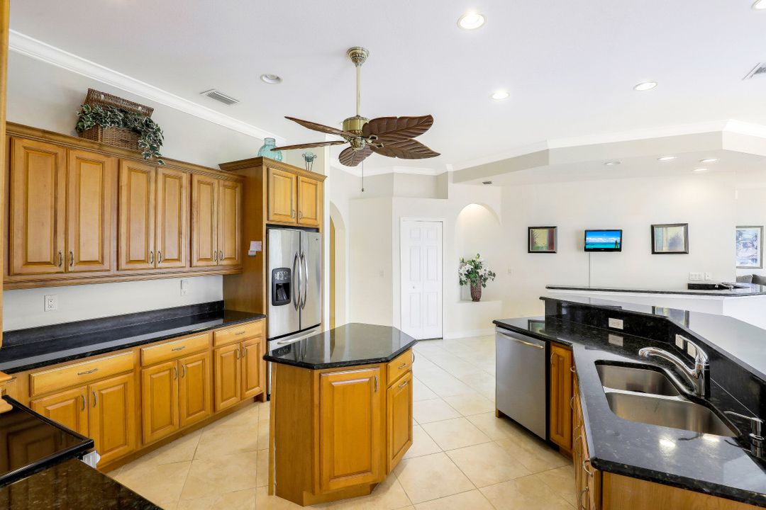 3026 SW 26th Ave, Cape Coral, FL 33914