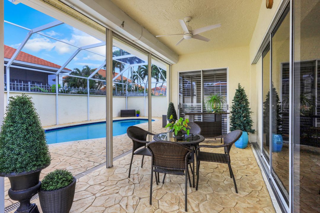 2208 Paget Cir, Naples, FL 34112