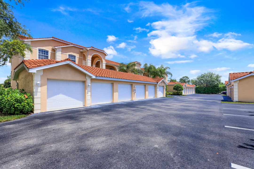 26630 Rosewood Pointe Dr #203, Bonita Springs, FL 34135