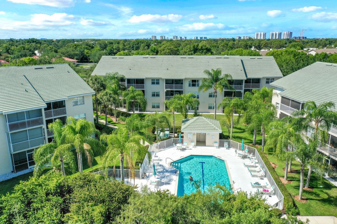 28871 Bermuda Lago Ct #103, Bonita Springs, FL 34134