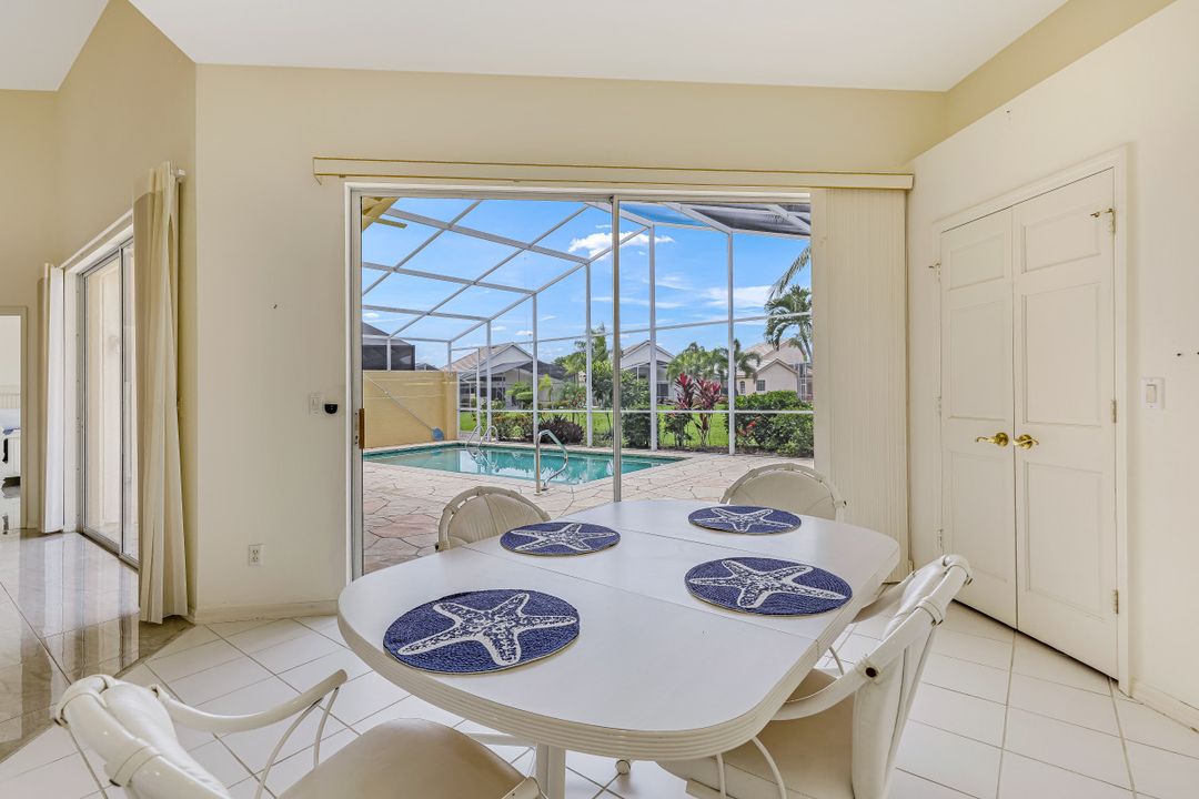 28448 Highgate Dr, Bonita Springs, FL 34135