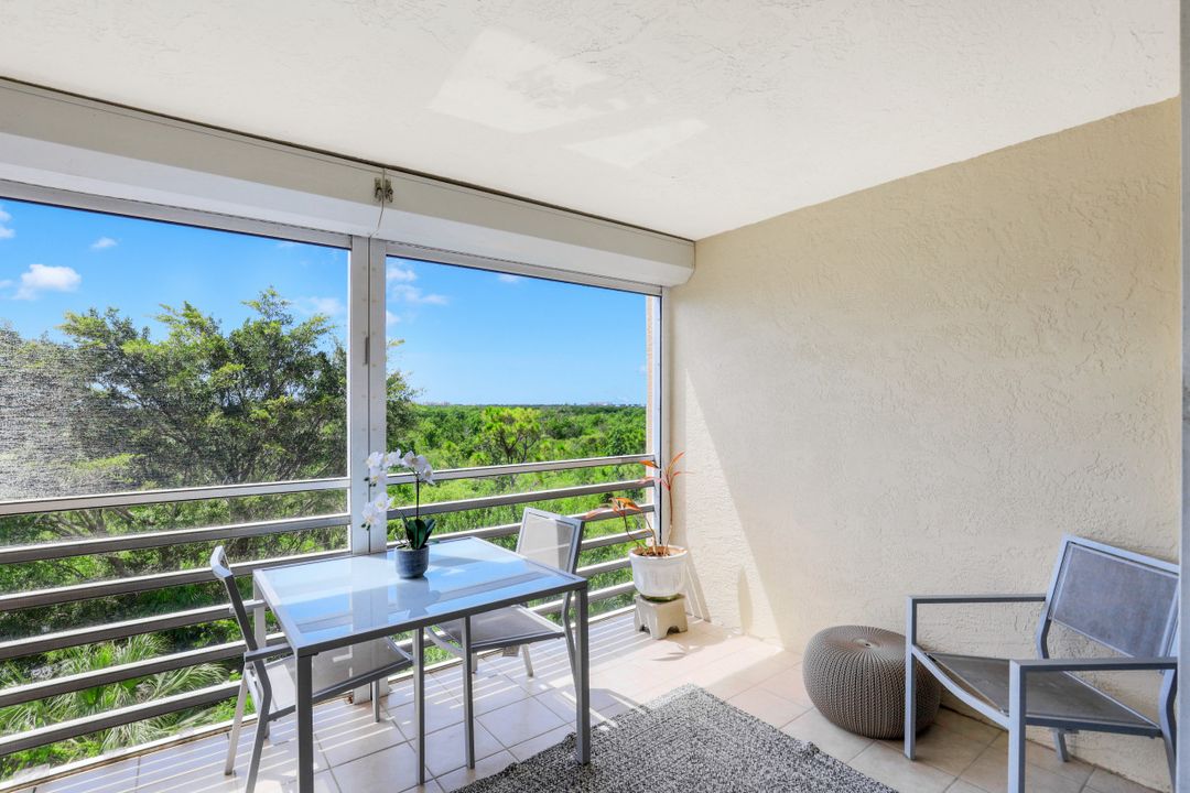 15171 Cedarwood Ln #3502, Naples, FL 34110