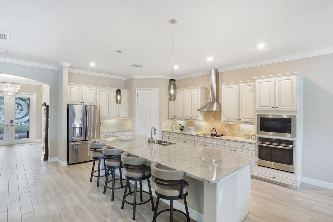 28082 Kerry Ct, Bonita Springs, FL 34135