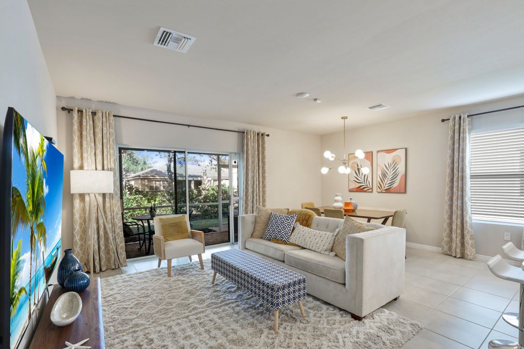 15359 Wildflower Cir, Naples, FL 34119