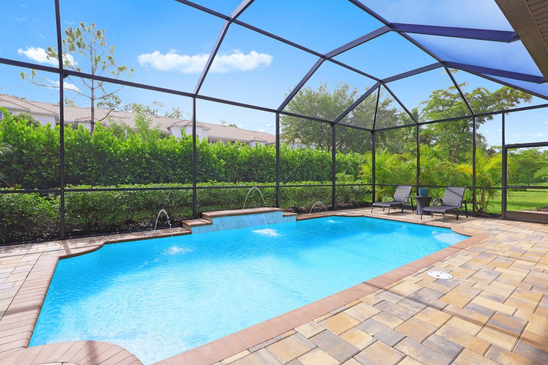 14482 Tuscany Pointe Trail, Naples, FL 34120