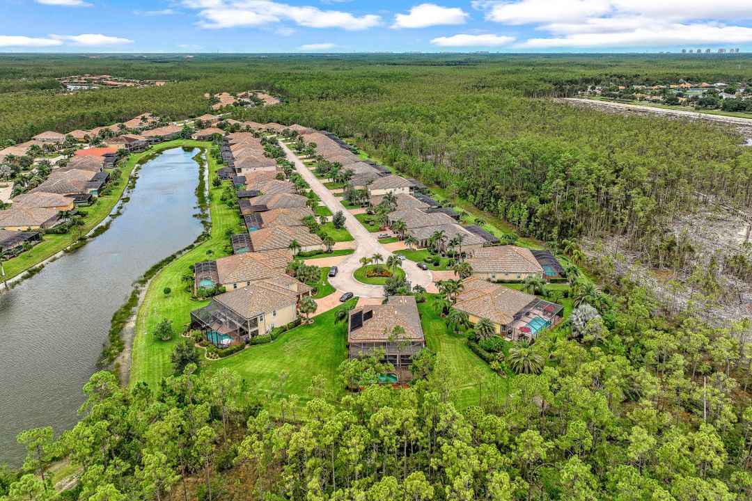 21001 Bosco Ct, Estero, FL 33928