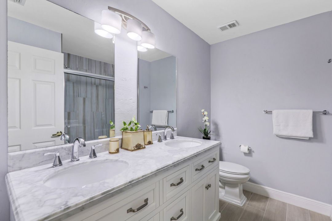 77 Silver Oaks Cir #8101, Naples, FL 34119