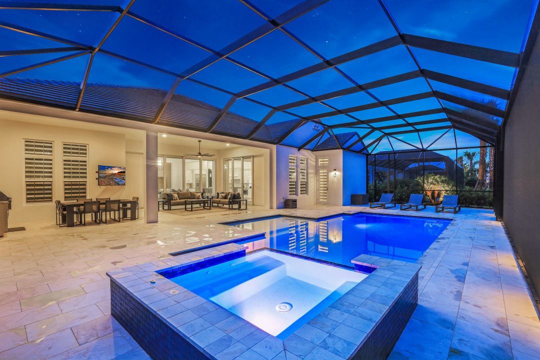 3228 Tavolara Ln, Naples, FL 34114