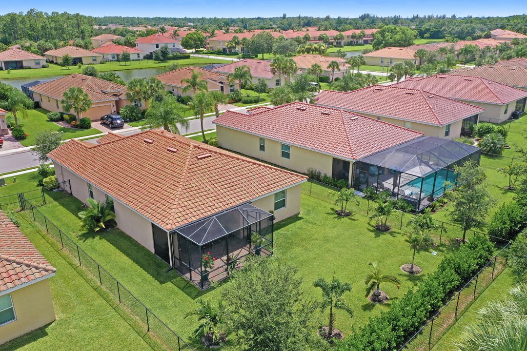 2517 Caslotti Way, Cape Coral, FL 33909