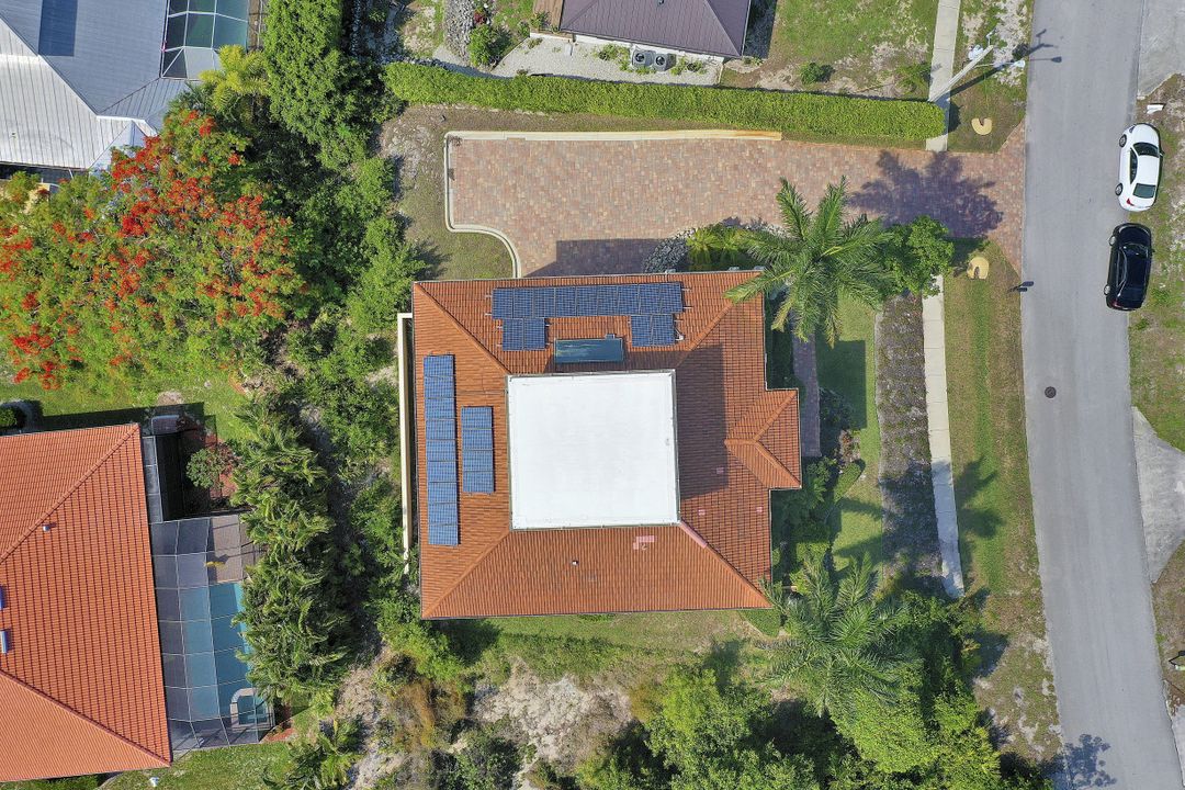 1827 Dogwood Dr, Marco Island, FL 34145