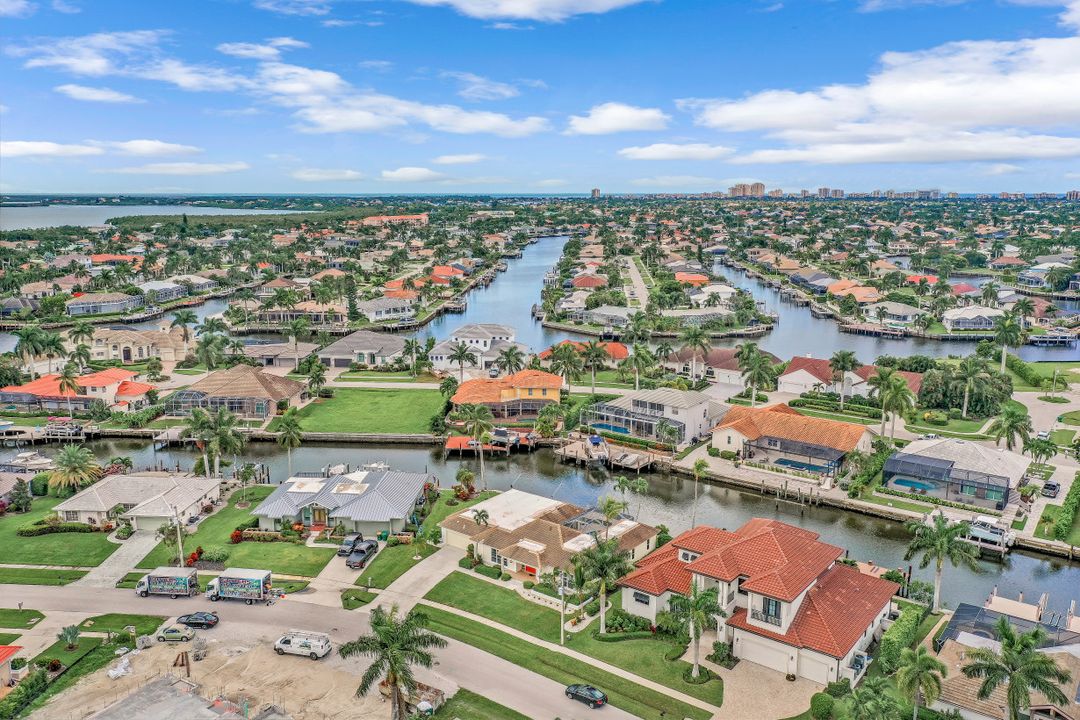 166 Hollyhock Ct, Marco Island, FL 34145