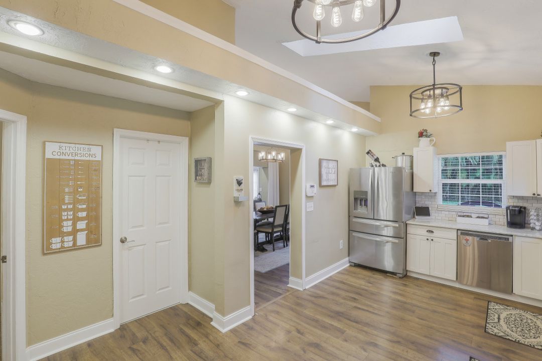 1313 Driftwood Dr, North Fort Myers, FL 33903