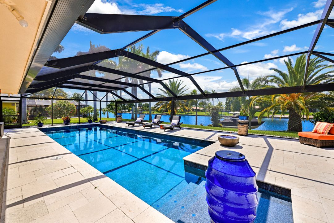 1205 SE 43rd Terrace, Cape Coral, FL 33904