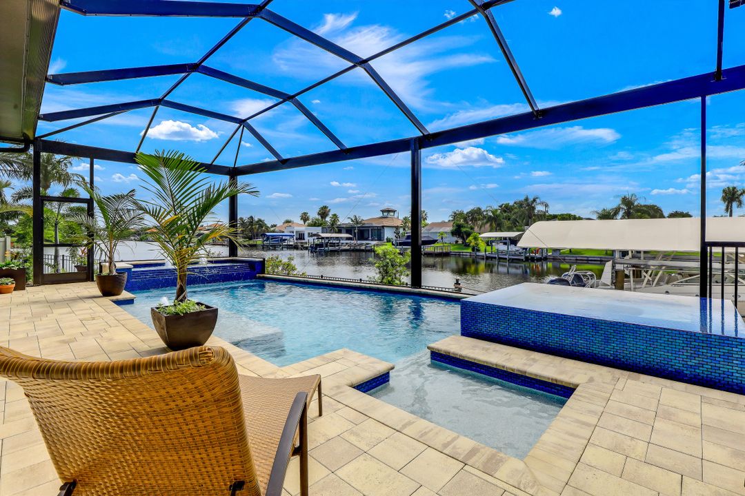 5405 SW 17th Ave, Cape Coral, FL 33914