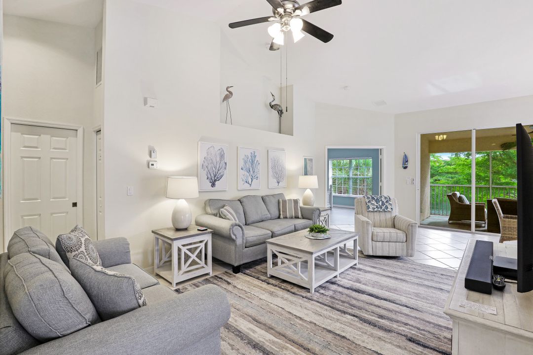 5630 Sherborn Dr #202, Naples, FL 34110