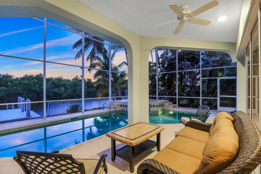 450 Spinnaker Dr, Marco Island, FL 34145