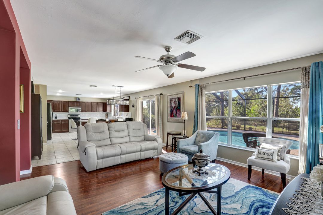 2806 Embers Pkwy W, Cape Coral, FL 33993