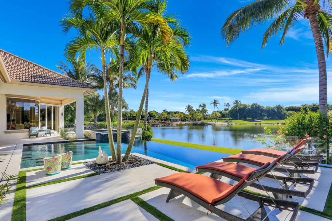 2343 Alexander Palm, Naples, FL 34105