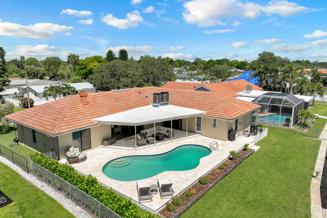 4725 Lansing St NE, St. Petersburg, FL 33703