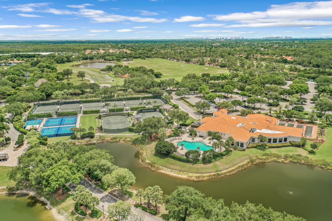 15501 Monterosso Ln #201, Naples, FL 34110