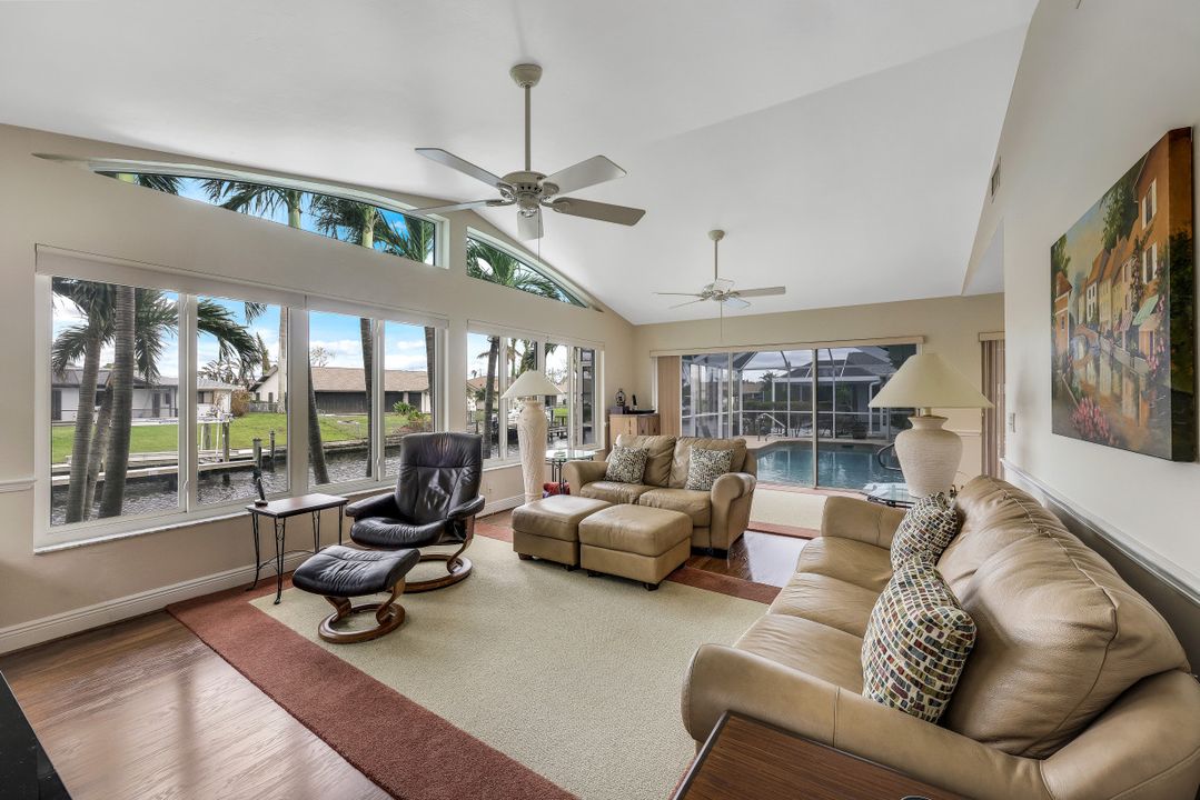 5023 SW 8th Pl, Cape Coral, FL 33914