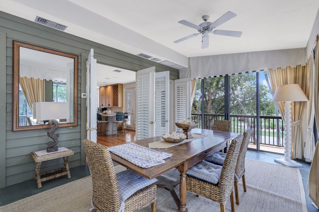 376 Leatherfern Ln, Marco Island, FL 34145