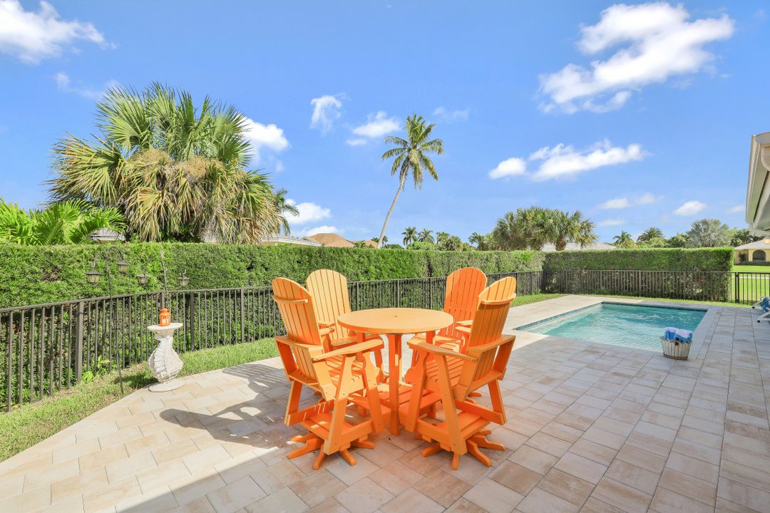 385 Century Dr, Marco Island, FL 34145