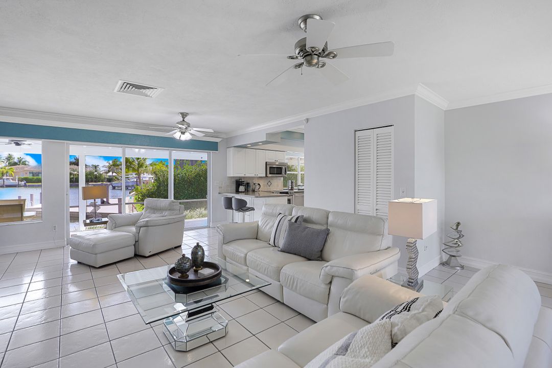 1201 Laurel Ct, Marco Island, FL 34145