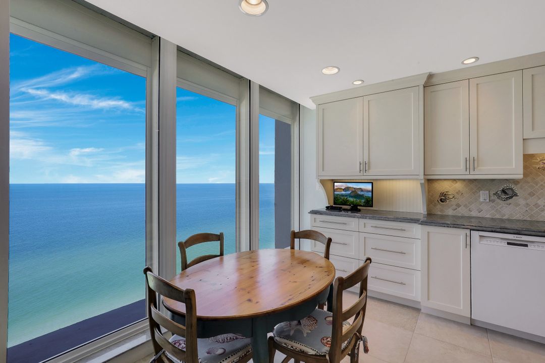 4051 Gulf Shore Blvd N #1204, Naples, FL 34103