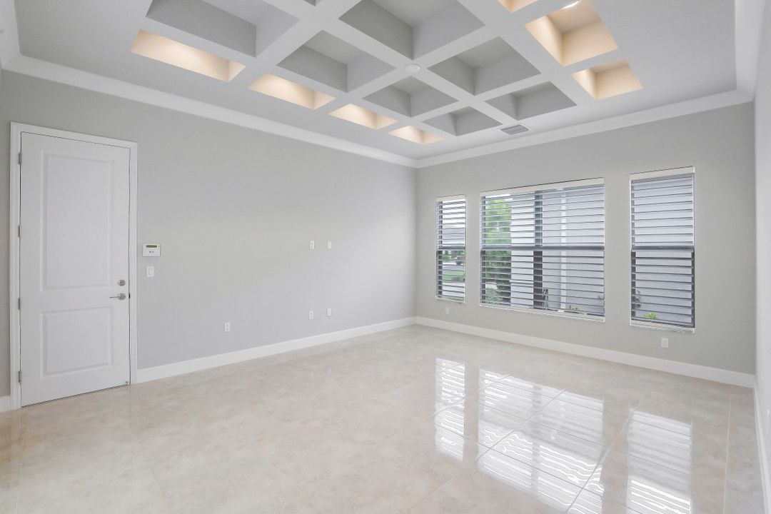 28613 Sicily Loop, Bonita Springs, FL 34135