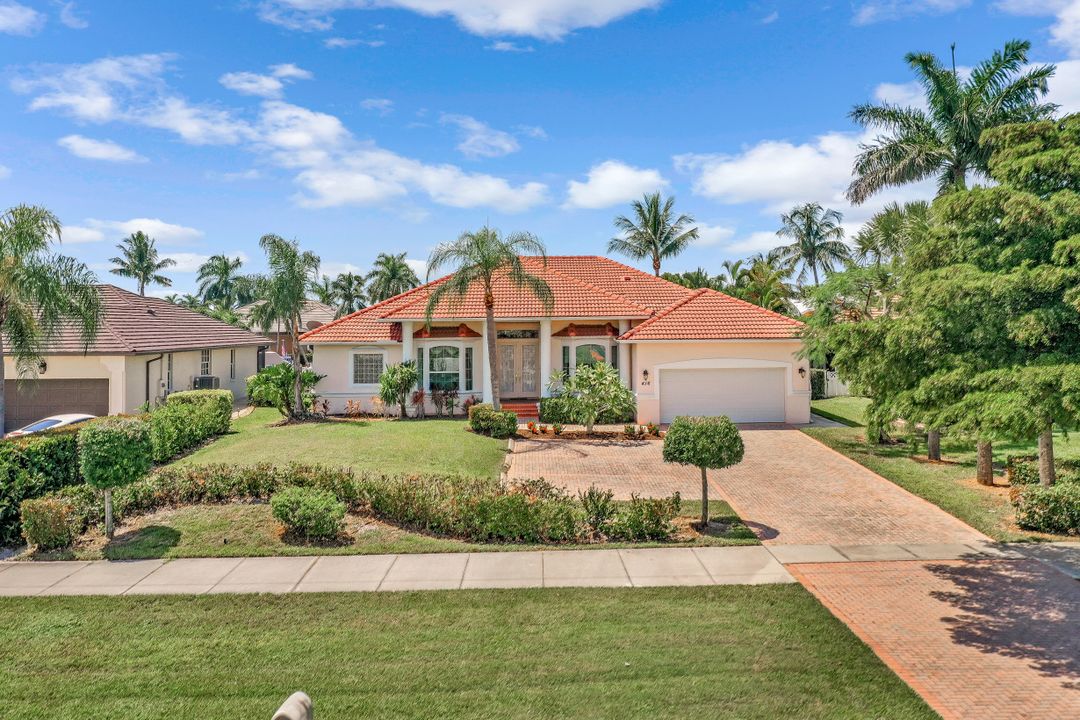 416 Bald Eagle Dr, Marco Island, FL 34145