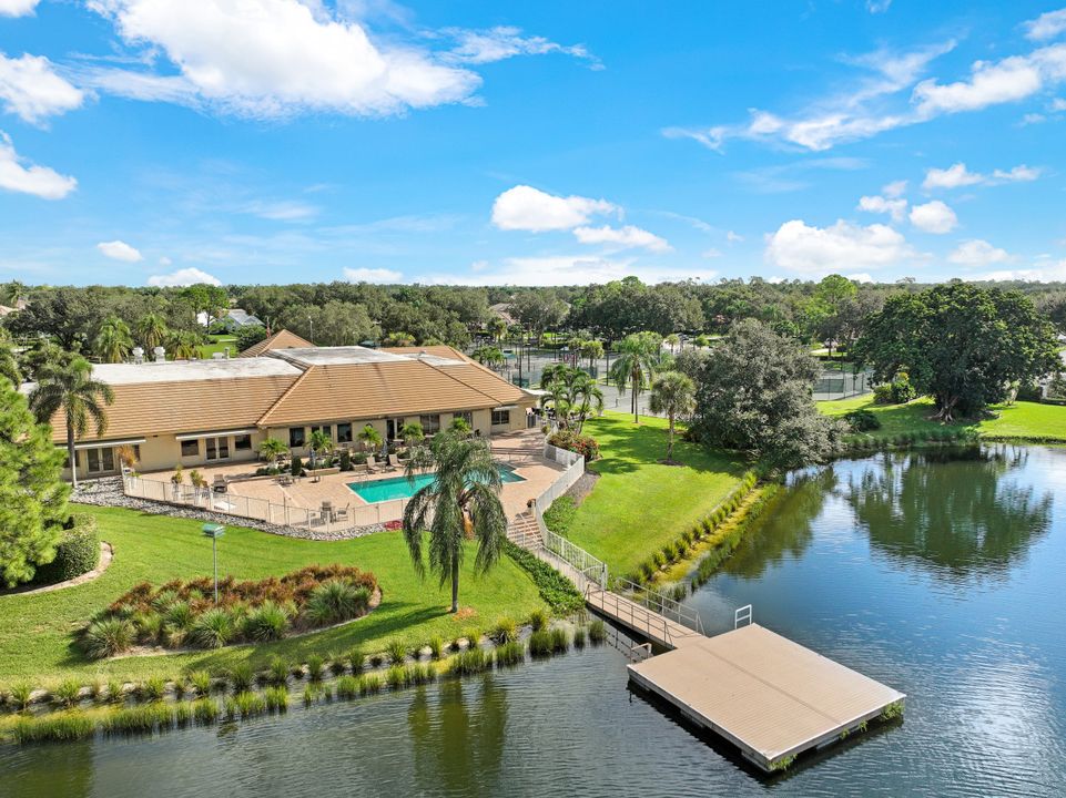 11102 Phoenix Way, Naples, FL 34119