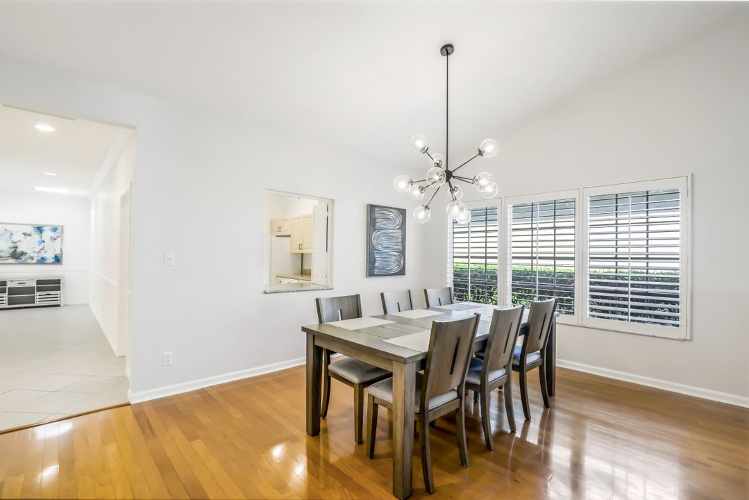 46 Golf Cottage Dr, Naples, FL 34105