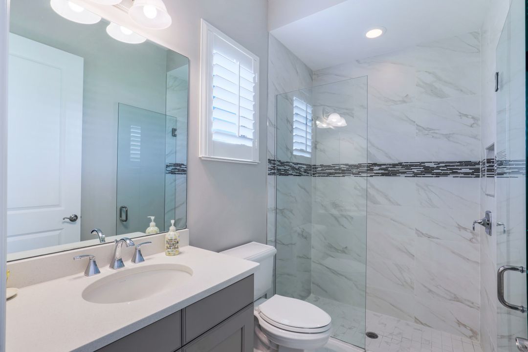 9011 Arrezo Ct, Naples, FL 34119