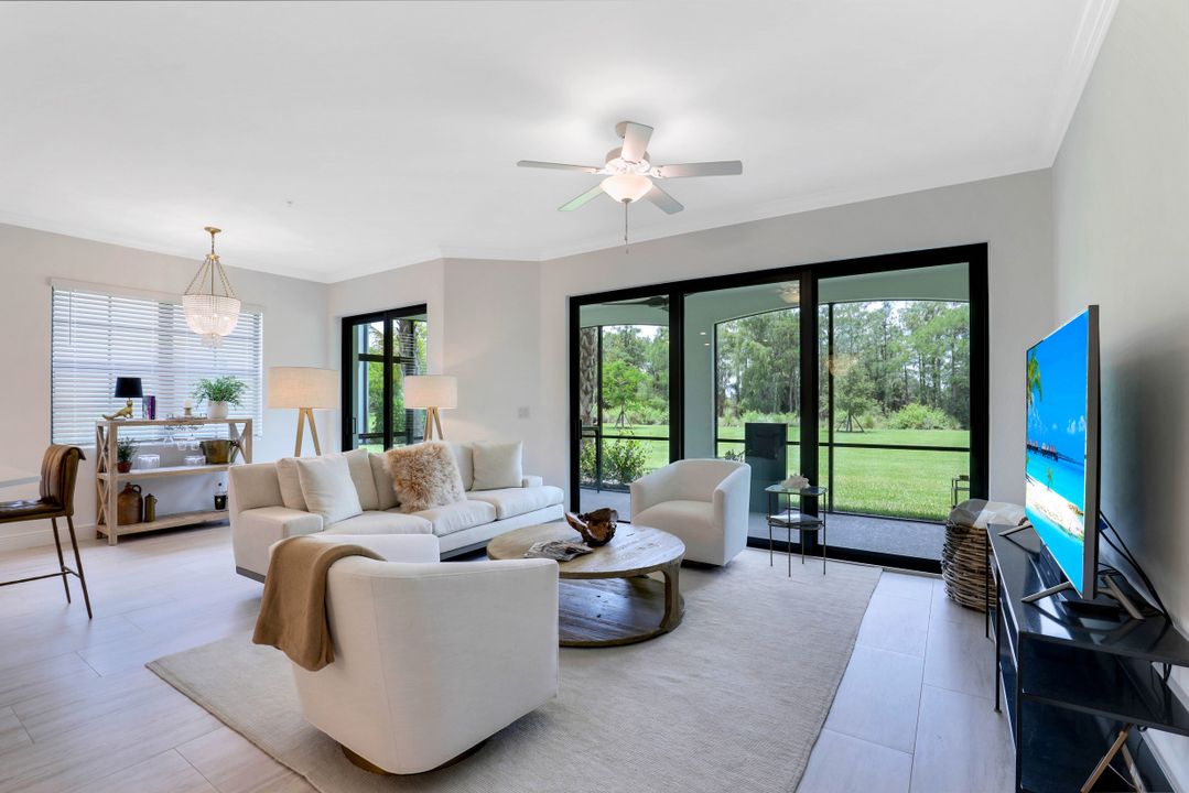 16352 Viansa Way #101, Naples, FL 34110