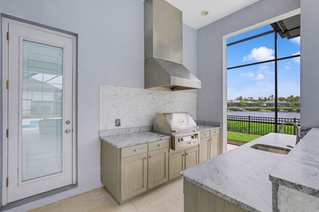 17214 Hidden Estates Cir, Fort Myers, FL 33908