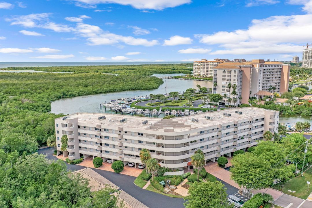 12945 Vanderbilt Dr #508, Naples, FL 34110