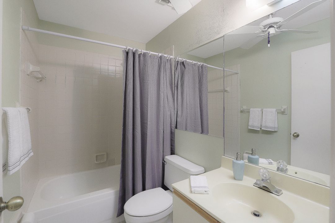 1290 Yesica Ann Cir #G-202, Naples, FL 34110