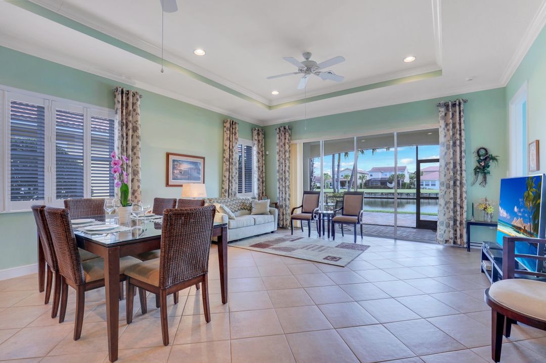 13564 Manchester Way, Naples, FL 34109