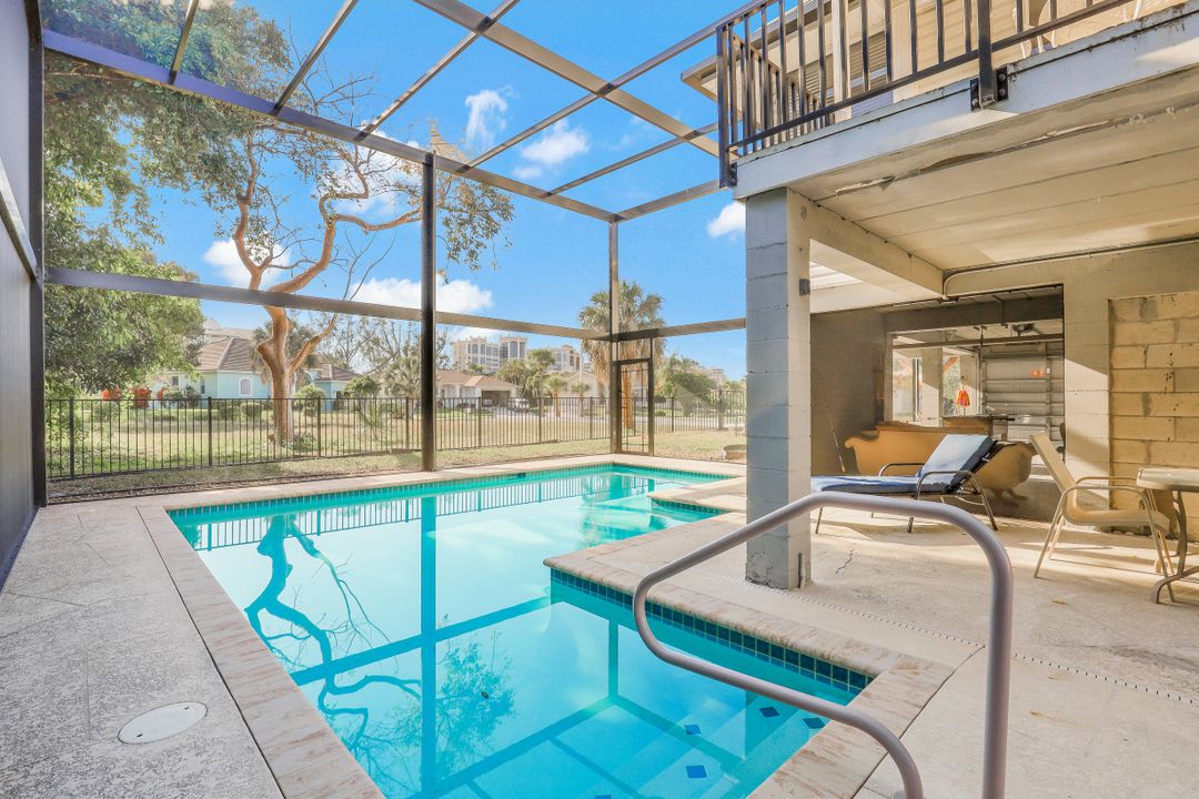 971 Java Ct, Marco Island, FL 34145