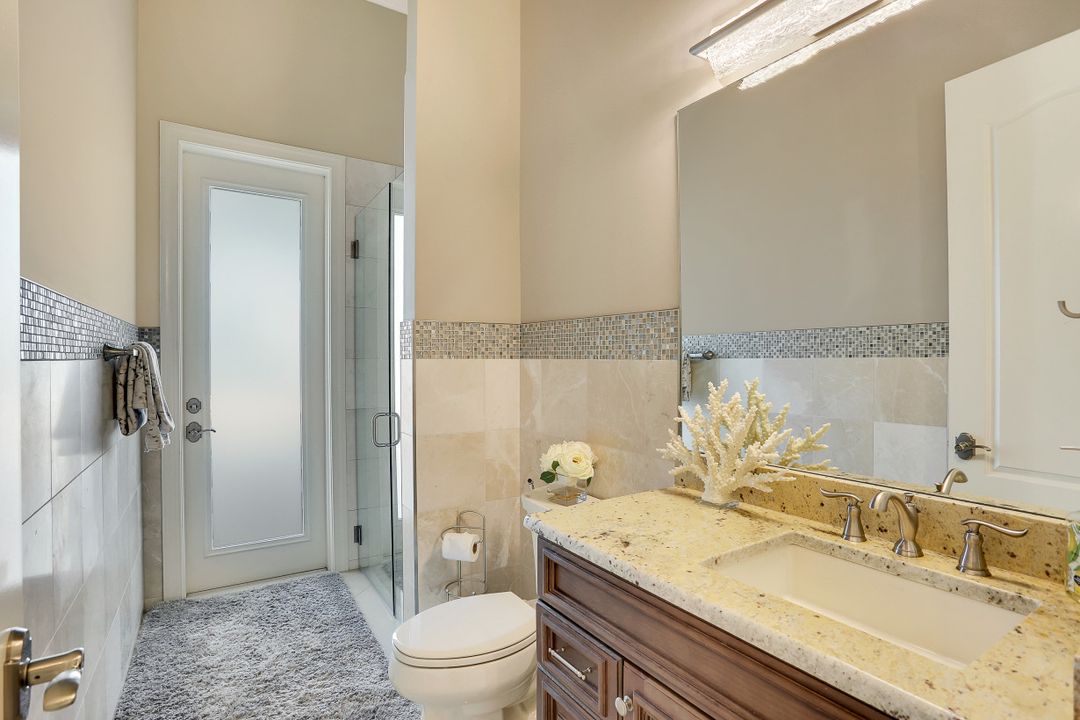 3944 W Riverside Dr, Fort Myers, FL 33901