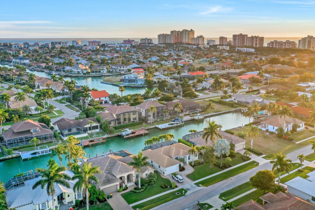 1141 Abbeville Ct, Marco Island, FL 34145