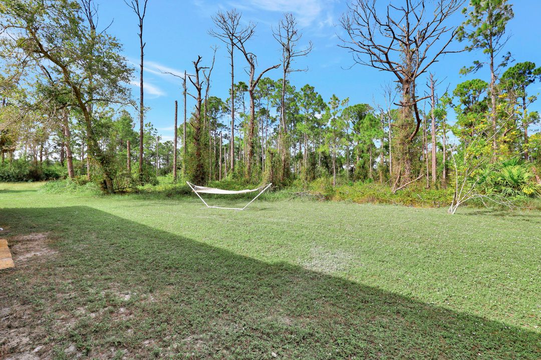 907 Maddock St E, Lehigh Acres, FL 33974