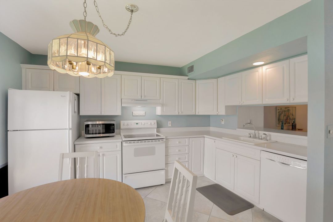 1085 Bald Eagle Dr #C-309, Marco Island, FL 34145