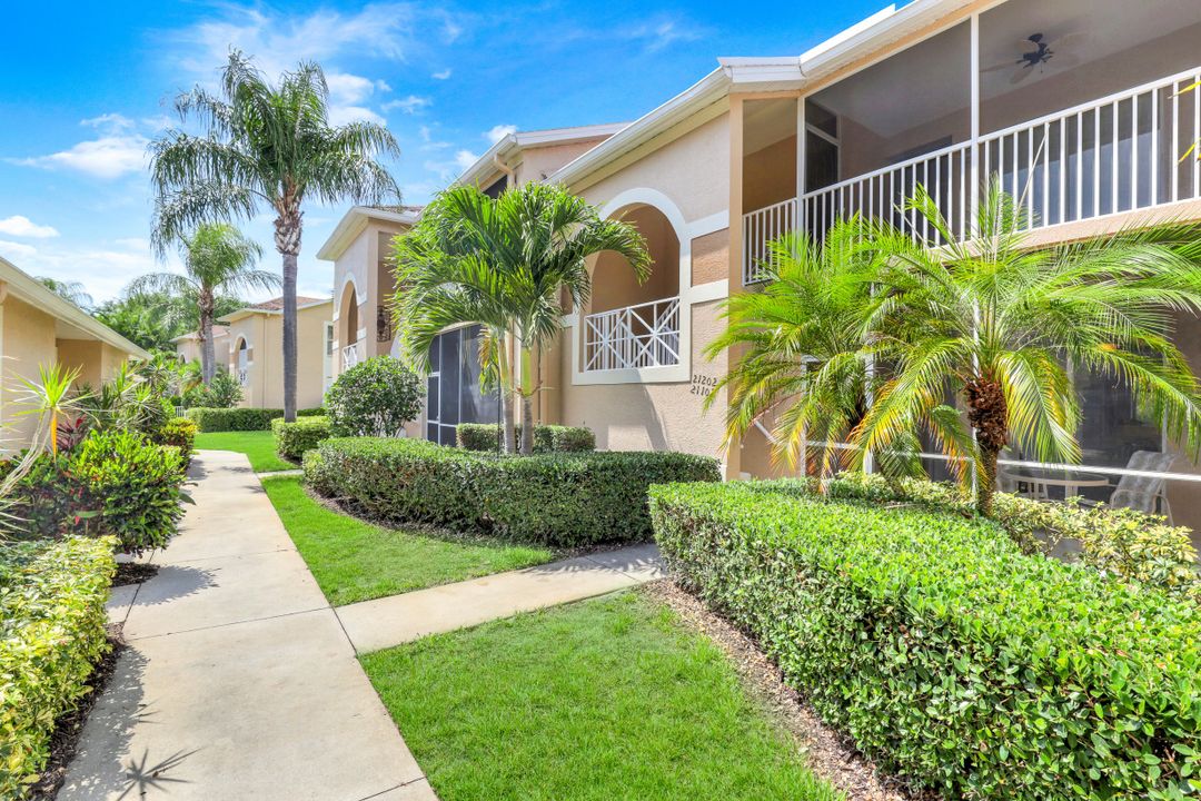 26200 Clarkston Dr #102, Bonita Springs, FL 34135