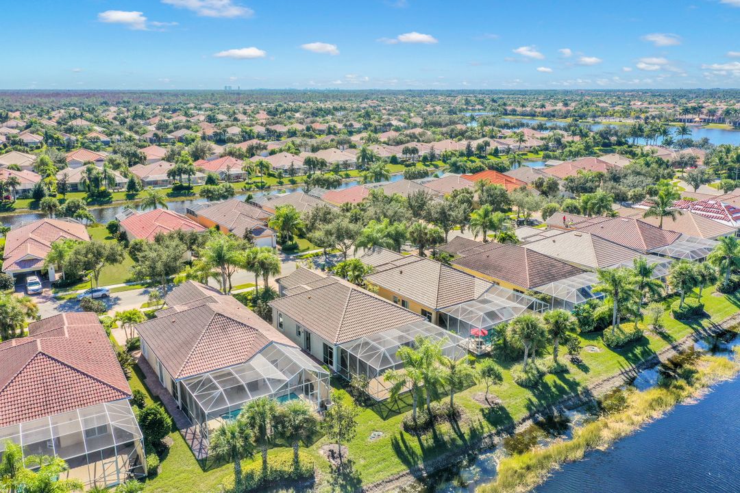 7759 Tommasi Ct, Naples, FL 34114